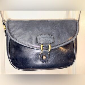 Vintage OROTON Sydney Genuine Cowhide Saddle Bag – Black Leather Crossbody
